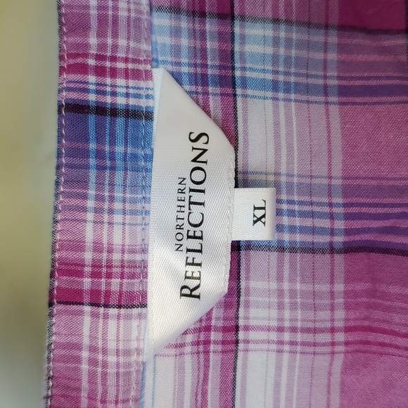 3/$30 Northern Reflections Sleeveless Rayon Top - Picture 5 of 7